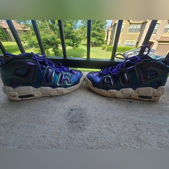 uptempo iridescent purple
